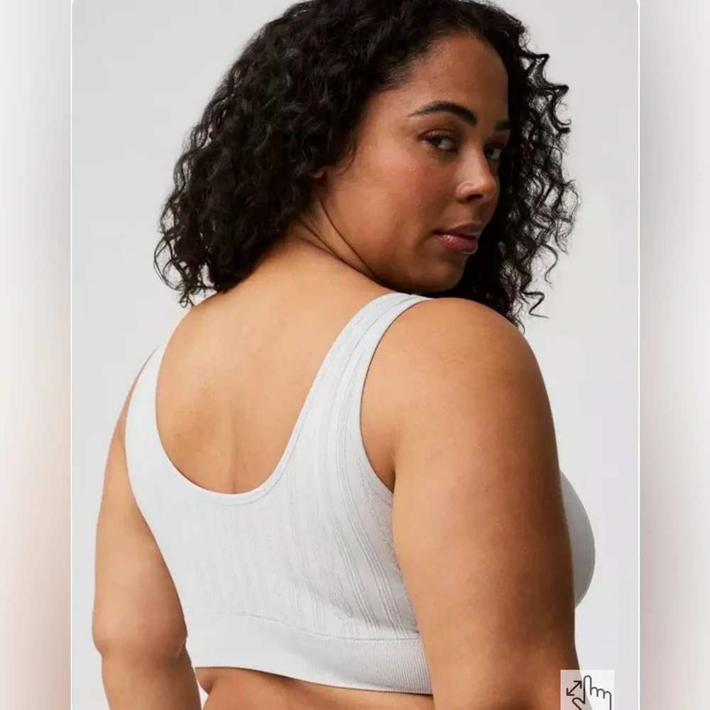 Torrid Lightly Lined Seamless Cable Knit Scoop Grey Bralette, Size 2xl - Picture 4 of 9